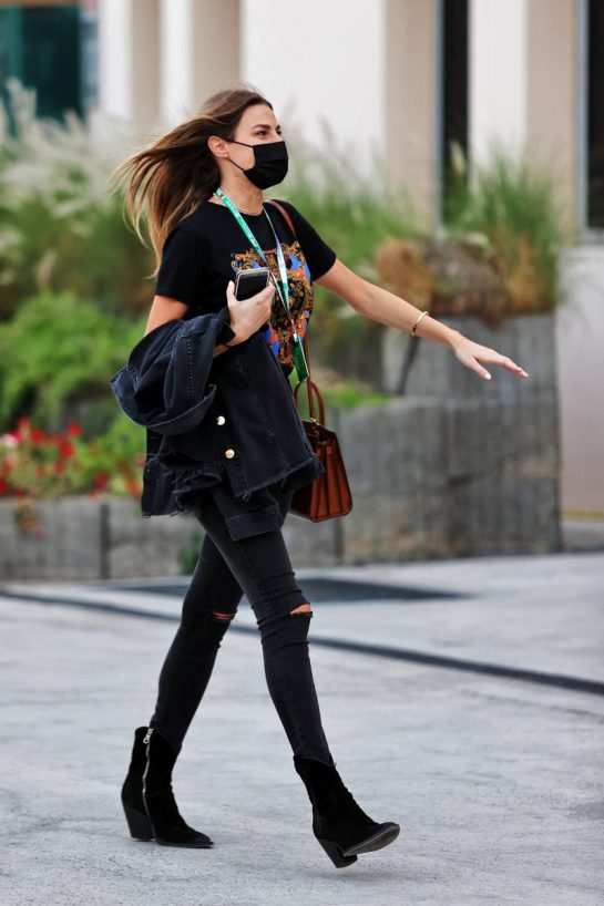 Sara Pagliaroli, girlfriend of Lance Stroll (CDN) Aston Martin F1 Team.
27.03.2021. Formula 1 World Championship, Rd 1, Bahrain Grand Prix, Sakhir, Bahrain, Qualifying Day.
- www.xpbimages.com, EMail: requests@xpbimages.com © Copyright: Moy / XPB Images