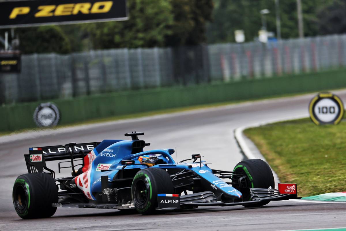 Fernando Alonso (ESP) Alpine F1 Team A521. 18.04.2021. Formula 1 World Championship, Rd 2, Emilia Romagna Grand Prix, Imola
