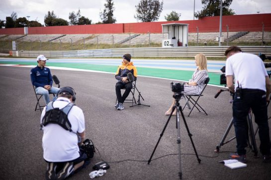 (L to R): George Russell (GBR) Williams Racing and Lando Norris (GBR) McLaren with Rachel Brookes (GBR) Sky Sports F1 Reporter.
29.04.2021. Formula 1 World Championship, Rd 3, Portuguese Grand Prix, Portimao, Portugal, Preparation Day.
- www.xpbimages.com, EMail: requests@xpbimages.com © Copyright: Bearne / XPB Images