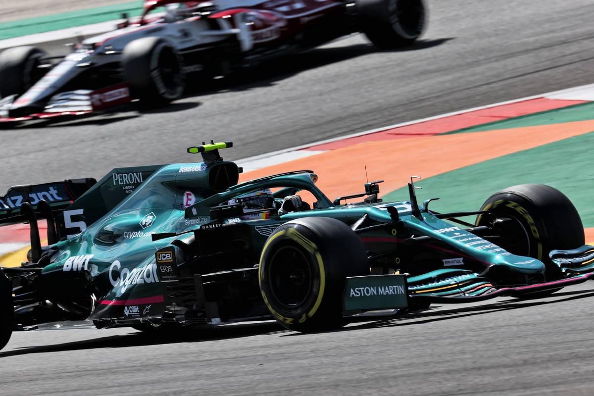 Sebastian Vettel (GER) Aston Martin F1 Team AMR21. 02.05.2021. Formula 1 World Championship, Rd 3, Portuguese Grand Prix, Portimao