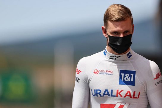 Mick Schumacher (GER) Haas F1 Team on the grid.
02.05.2021. Formula 1 World Championship, Rd 3, Portuguese Grand Prix, Portimao, Portugal, Race Day.
- www.xpbimages.com, EMail: requests@xpbimages.com © Copyright: Charniaux / XPB Images