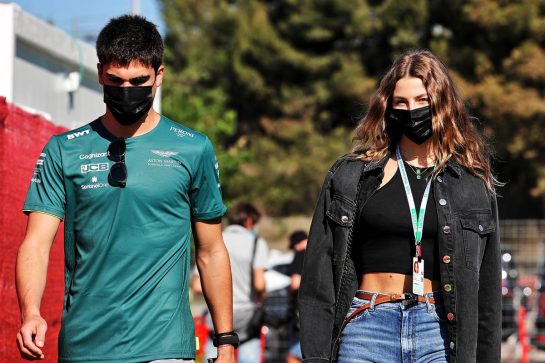 Lance Stroll (CDN) Aston Martin F1 Team wi his girlfriend Sara Pagliaroli.
08.05.2021. Formula 1 World Championship, Rd 4, Spanish Grand Prix, Barcelona, Spain, Qualifying Day.
- www.xpbimages.com, EMail: requests@xpbimages.com © Copyright: Batchelor / XPB Images
