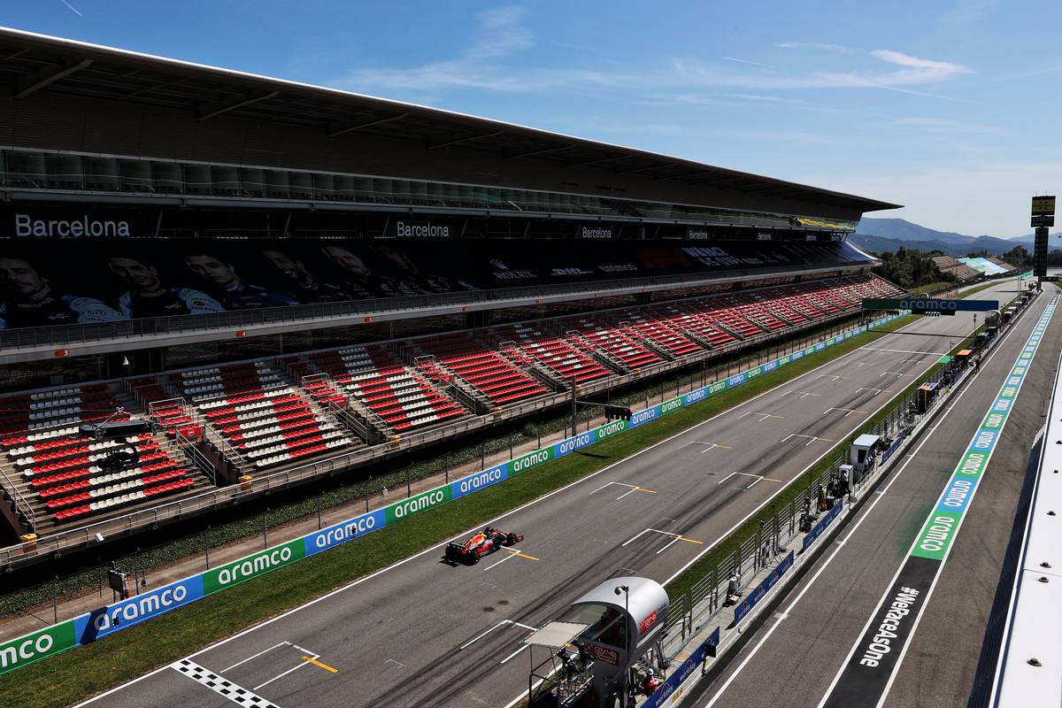 Sergio Perez (MEX) Red Bull Racing RB16B. 08.05.2021. Formula 1 World Championship, Rd 4, Spanish Grand Prix, Barcelona