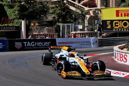 Daniel Ricciardo (AUS) McLaren MCL35M.
20.05.2021. Formula 1 World Championship, Rd 5, Monaco Grand Prix, Monte Carlo, Monaco, Practice Day.
- www.xpbimages.com, EMail: requests@xpbimages.com © Copyright: Batchelor / XPB Images