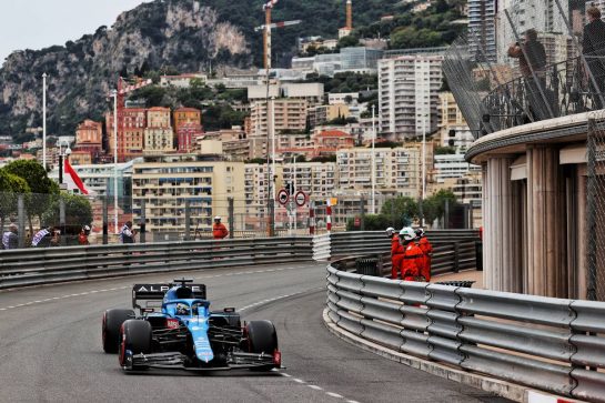 Fernando Alonso (ESP) Alpine F1 Team A521.
22.05.2021. Formula 1 World Championship, Rd 5, Monaco Grand Prix, Monte Carlo, Monaco, Qualifying Day.
- www.xpbimages.com, EMail: requests@xpbimages.com © Copyright: Batchelor / XPB Images