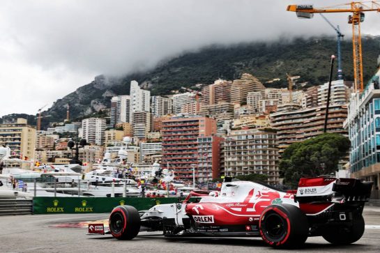 Antonio Giovinazzi (ITA) Alfa Romeo Racing C41.
22.05.2021. Formula 1 World Championship, Rd 5, Monaco Grand Prix, Monte Carlo, Monaco, Qualifying Day.
- www.xpbimages.com, EMail: requests@xpbimages.com © Copyright: Batchelor / XPB Images
