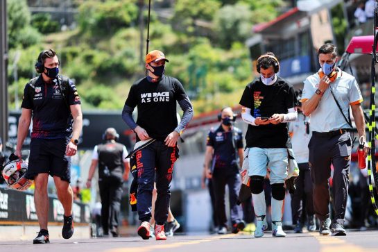 Max Verstappen (NLD) Red Bull Racing and Daniel Ricciardo (AUS) McLaren.
23.05.2021. Formula 1 World Championship, Rd 5, Monaco Grand Prix, Monte Carlo, Monaco, Race Day.
- www.xpbimages.com, EMail: requests@xpbimages.com © Copyright: Charniaux / XPB Images