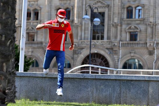 Carlos Sainz Jr (ESP) Ferrari.
03.06.2021. Formula 1 World Championship, Rd 6, Azerbaijan Grand Prix, Baku Street Circuit, Azerbaijan, Preparation Day.
- www.xpbimages.com, EMail: requests@xpbimages.com © Copyright: Moy / XPB Images