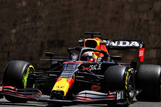 Max Verstappen (NLD) Red Bull Racing RB16B.
04.06.2021. Formula 1 World Championship, Rd 6, Azerbaijan Grand Prix, Baku Street Circuit, Azerbaijan, Practice Day.
- www.xpbimages.com, EMail: requests@xpbimages.com © Copyright: Batchelor / XPB Images