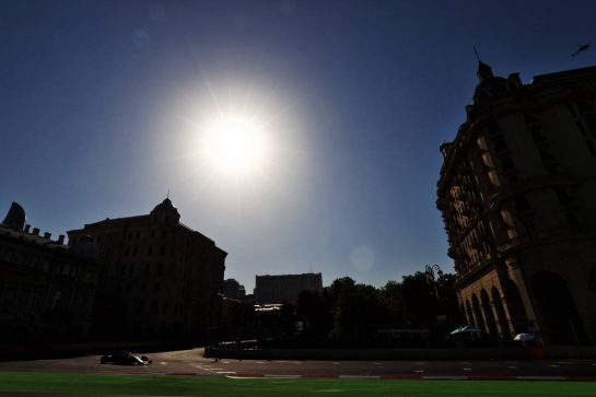George Russell (GBR) Williams Racing FW43B.
04.06.2021. Formula 1 World Championship, Rd 6, Azerbaijan Grand Prix, Baku Street Circuit, Azerbaijan, Practice Day.
- www.xpbimages.com, EMail: requests@xpbimages.com © Copyright: Moy / XPB Images