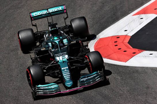 Lance Stroll (CDN) Aston Martin F1 Team AMR21.
05.06.2021. Formula 1 World Championship, Rd 6, Azerbaijan Grand Prix, Baku Street Circuit, Azerbaijan, Qualifying Day.
- www.xpbimages.com, EMail: requests@xpbimages.com © Copyright: Batchelor / XPB Images