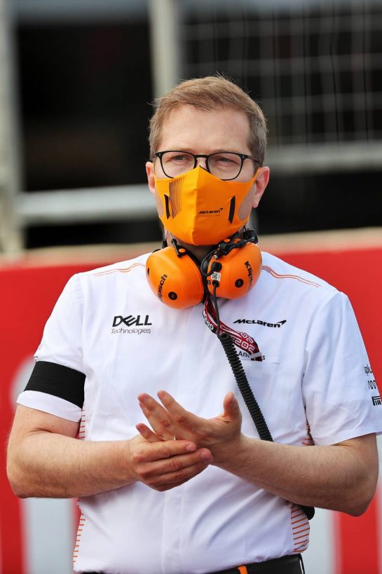 Andreas Seidl, McLaren Managing Director on the grid - black armband in tribute to Mansour Ojjeh, McLaren shareholder.
06.06.2021. Formula 1 World Championship, Rd 6, Azerbaijan Grand Prix, Baku Street Circuit, Azerbaijan, Race Day.
- www.xpbimages.com, EMail: requests@xpbimages.com © Copyright: Batchelor / XPB Images