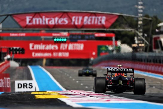 Sergio Perez (MEX) Red Bull Racing RB16B.
18.06.2021. Formula 1 World Championship, Rd 7, French Grand Prix, Paul Ricard, France, Practice Day.
- www.xpbimages.com, EMail: requests@xpbimages.com © Copyright: Charniaux / XPB Images
