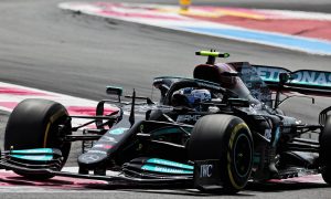 Bottas feeling 'a lot better' after chassis swap