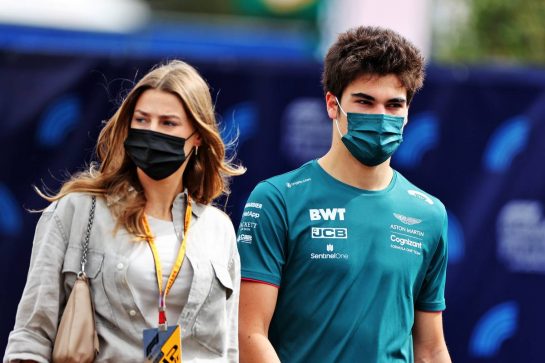 Lance Stroll (CDN) Aston Martin F1 Team with his girlfriend Sara Pagliaroli.
19.06.2021. Formula 1 World Championship, Rd 7, French Grand Prix, Paul Ricard, France, Qualifying Day.
- www.xpbimages.com, EMail: requests@xpbimages.com © Copyright: Moy / XPB Images