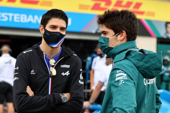 (L to R): Esteban Ocon (FRA) Alpine F1 Team with Lance Stroll (CDN) Aston Martin F1 Team on the drivers parade.
20.06.2021. Formula 1 World Championship, Rd 7, French Grand Prix, Paul Ricard, France, Race Day.
- www.xpbimages.com, EMail: requests@xpbimages.com © Copyright: Moy / XPB Images