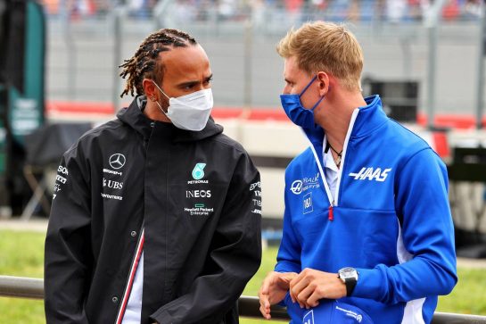 (L to R): Lewis Hamilton (GBR) Mercedes AMG F1 and Mick Schumacher (GER) Haas F1 Team on the drivers parade.
20.06.2021. Formula 1 World Championship, Rd 7, French Grand Prix, Paul Ricard, France, Race Day.
- www.xpbimages.com, EMail: requests@xpbimages.com © Copyright: Moy / XPB Images
