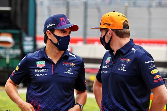 (L to R): Sergio Perez (MEX) Red Bull Racing with Max Verstappen (NLD) Red Bull Racing on the drivers parade.
20.06.2021. Formula 1 World Championship, Rd 7, French Grand Prix, Paul Ricard, France, Race Day.
- www.xpbimages.com, EMail: requests@xpbimages.com © Copyright: Moy / XPB Images