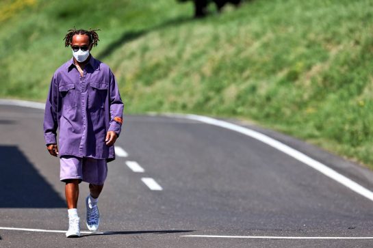 Lewis Hamilton (GBR) Mercedes AMG F1.
25.06.2021. Formula 1 World Championship, Rd 8, Steiermark Grand Prix, Spielberg, Austria, Practice Day.
- www.xpbimages.com, EMail: requests@xpbimages.com © Copyright: Batchelor / XPB Images