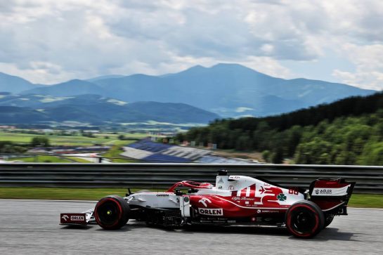 Robert Kubica (POL) Alfa Romeo Racing C39 Reserve Driver.
25.06.2021. Formula 1 World Championship, Rd 8, Steiermark Grand Prix, Spielberg, Austria, Practice Day.
- www.xpbimages.com, EMail: requests@xpbimages.com © Copyright: Batchelor / XPB Images