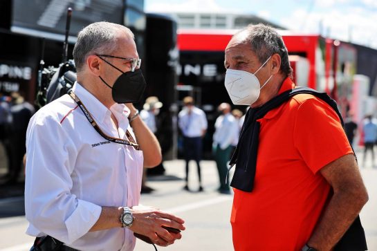 (L to R): Stefano Domenicali (ITA) Formula One President and CEO with Gerhard Berger (AUT).
26.06.2021. Formula 1 World Championship, Rd 8, Steiermark Grand Prix, Spielberg, Austria, Qualifying Day.
- www.xpbimages.com, EMail: requests@xpbimages.com © Copyright: Moy / XPB Images