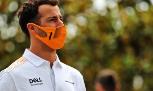 Ricciardo banking on F1 triple-header to 'build confidence'