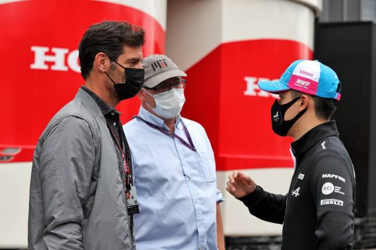 (L to R): Mark Webber (AUS) Channel 4 Presenter; Joe Saward (GBR) Journalist; and Guanyu Zhou (CHN) Alpine F1 Team Test Driver.
02.07.2021. Formula 1 World Championship, Rd 9, Austrian Grand Prix, Spielberg, Austria, Practice Day.
- www.xpbimages.com, EMail: requests@xpbimages.com © Copyright: Moy / XPB Images