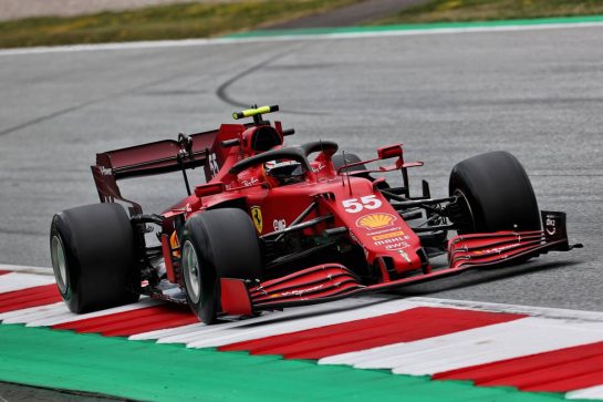 Carlos Sainz Jr (ESP) Ferrari SF-21.
02.07.2021. Formula 1 World Championship, Rd 9, Austrian Grand Prix, Spielberg, Austria, Practice Day.
- www.xpbimages.com, EMail: requests@xpbimages.com © Copyright: Batchelor / XPB Images