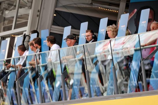 Circuit atmosphere - Paddock Club guests.
02.07.2021. Formula 1 World Championship, Rd 9, Austrian Grand Prix, Spielberg, Austria, Practice Day.
- www.xpbimages.com, EMail: requests@xpbimages.com © Copyright: Moy / XPB Images