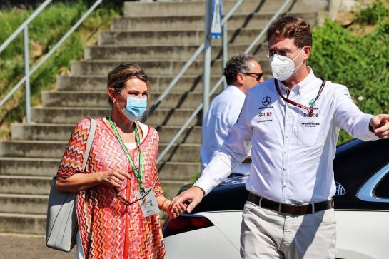 Sabine Kaellenius (GER), wife of Ola Kaellenius, Daimer CEO.
03.07.2021. Formula 1 World Championship, Rd 9, Austrian Grand Prix, Spielberg, Austria, Qualifying Day.
- www.xpbimages.com, EMail: requests@xpbimages.com © Copyright: Batchelor / XPB Images