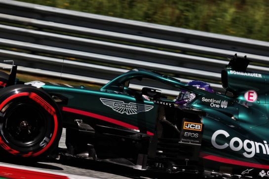 Lance Stroll (CDN) Aston Martin F1 Team AMR21.
03.07.2021. Formula 1 World Championship, Rd 9, Austrian Grand Prix, Spielberg, Austria, Qualifying Day.
- www.xpbimages.com, EMail: requests@xpbimages.com © Copyright: Batchelor / XPB Images