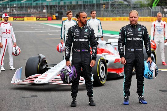 (L to R): Lewis Hamilton (GBR) Mercedes AMG F1 and team mate Valtteri Bottas (FIN) Mercedes AMG F1 - 2022 Car Launch.
15.07.2021. Formula 1 World Championship, Rd 10, British Grand Prix, Silverstone, England, Preparation Day.
- www.xpbimages.com, EMail: requests@xpbimages.com © Copyright: Batchelor / XPB Images