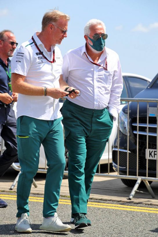 Lawrence Stroll (CDN) Aston Martin F1 Team Investor (Right).
16.07.2021. Formula 1 World Championship, Rd 10, British Grand Prix, Silverstone, England, Practice Day.
- www.xpbimages.com, EMail: requests@xpbimages.com © Copyright: Davenport / XPB Images