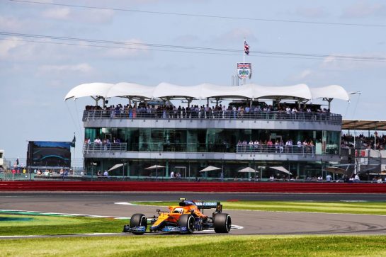 Lando Norris (GBR) McLaren MCL35M.
16.07.2021. Formula 1 World Championship, Rd 10, British Grand Prix, Silverstone, England, Practice Day.
- www.xpbimages.com, EMail: requests@xpbimages.com © Copyright: Davenport / XPB Images