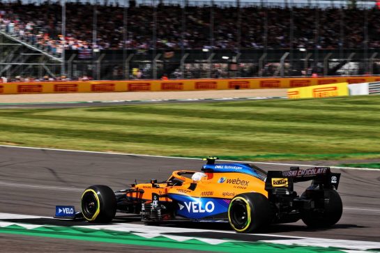 Lando Norris (GBR) McLaren MCL35M.
16.07.2021. Formula 1 World Championship, Rd 10, British Grand Prix, Silverstone, England, Practice Day.
- www.xpbimages.com, EMail: requests@xpbimages.com © Copyright: Batchelor / XPB Images