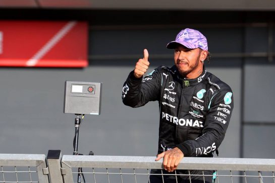 Lewis Hamilton (GBR) Mercedes AMG F1 W12 gets pole position for the sprint race.
16.07.2021. Formula 1 World Championship, Rd 10, British Grand Prix, Silverstone, England, Practice Day.
- www.xpbimages.com, EMail: requests@xpbimages.com © Copyright: Batchelor / XPB Images