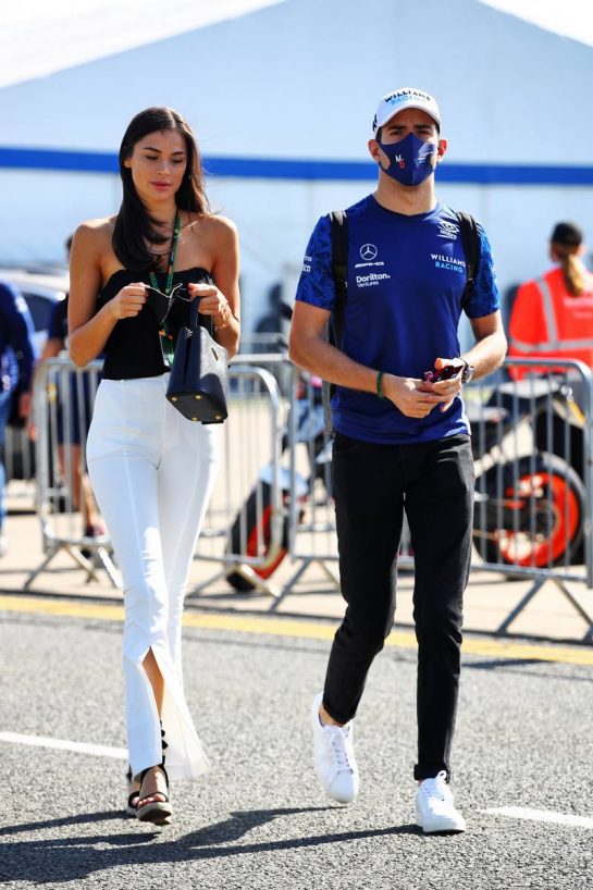 Nicholas Latifi (CDN) Williams Racing with his girlfriend Sandra Dziwiszek (POL).
17.07.2021. Formula 1 World Championship, Rd 10, British Grand Prix, Silverstone, England, Qualifying Day.
- www.xpbimages.com, EMail: requests@xpbimages.com © Copyright: Davenport / XPB Images