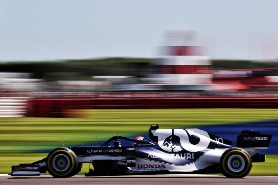 Pierre Gasly (FRA) AlphaTauri AT02.
17.07.2021. Formula 1 World Championship, Rd 10, British Grand Prix, Silverstone, England, Qualifying Day.
- www.xpbimages.com, EMail: requests@xpbimages.com © Copyright: Batchelor / XPB Images