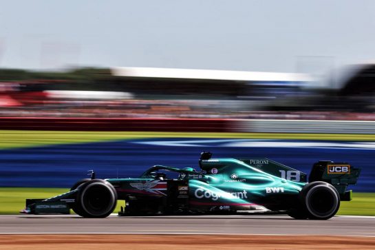 Lance Stroll (CDN) Aston Martin F1 Team AMR21.
17.07.2021. Formula 1 World Championship, Rd 10, British Grand Prix, Silverstone, England, Qualifying Day.
- www.xpbimages.com, EMail: requests@xpbimages.com © Copyright: Batchelor / XPB Images