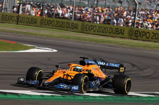 Lando Norris (GBR) McLaren MCL35M.
17.07.2021. Formula 1 World Championship, Rd 10, British Grand Prix, Silverstone, England, Qualifying Day.
- www.xpbimages.com, EMail: requests@xpbimages.com © Copyright: Batchelor / XPB Images