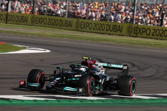 Valtteri Bottas (FIN) Mercedes AMG F1 W12.
17.07.2021. Formula 1 World Championship, Rd 10, British Grand Prix, Silverstone, England, Qualifying Day.
- www.xpbimages.com, EMail: requests@xpbimages.com © Copyright: Batchelor / XPB Images