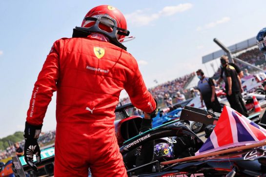 Second placed Charles Leclerc (MON) Ferrari congratulates race winner Lewis Hamilton (GBR) Mercedes AMG F1 W12 in parc ferme.
18.07.2021. Formula 1 World Championship, Rd 10, British Grand Prix, Silverstone, England, Race Day.
- www.xpbimages.com, EMail: requests@xpbimages.com © Copyright: Batchelor / XPB Images