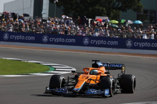 Daniel Ricciardo (AUS) McLaren MCL35M.
18.07.2021. Formula 1 World Championship, Rd 10, British Grand Prix, Silverstone, England, Race Day.
- www.xpbimages.com, EMail: requests@xpbimages.com © Copyright: Batchelor / XPB Images