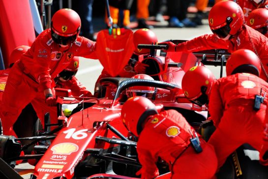 Charles Leclerc (MON) Ferrari SF-21 makes a pit stop.
18.07.2021. Formula 1 World Championship, Rd 10, British Grand Prix, Silverstone, England, Race Day.
- www.xpbimages.com, EMail: requests@xpbimages.com © Copyright: Staley / XPB Images