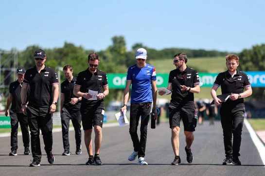 Esteban Ocon (FRA) Alpine F1 Team walks the circuit with the team.
29.07.2021. Formula 1 World Championship, Rd 11, Hungarian Grand Prix, Budapest, Hungary, Preparation Day.
- www.xpbimages.com, EMail: requests@xpbimages.com © Copyright: Charniaux / XPB Images