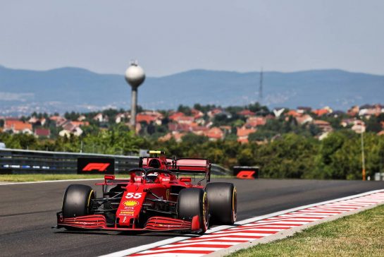Carlos Sainz Jr (ESP) Ferrari SF-21.
30.07.2021. Formula 1 World Championship, Rd 11, Hungarian Grand Prix, Budapest, Hungary, Practice Day.
- www.xpbimages.com, EMail: requests@xpbimages.com © Copyright: Moy / XPB Images