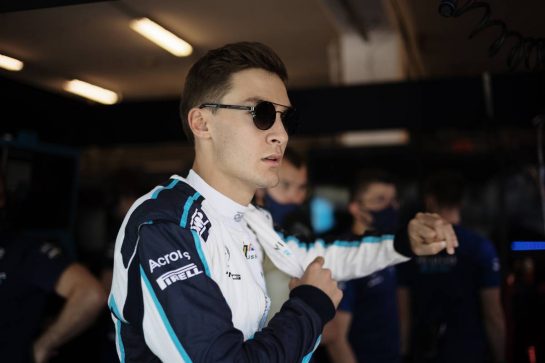 George Russell (GBR) Williams Racing.
30.07.2021. Formula 1 World Championship, Rd 11, Hungarian Grand Prix, Budapest, Hungary, Practice Day.
- www.xpbimages.com, EMail: requests@xpbimages.com © Copyright: Bearne / XPB Images