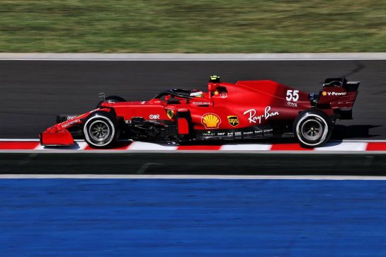 Carlos Sainz Jr (ESP) Ferrari SF-21.
30.07.2021. Formula 1 World Championship, Rd 11, Hungarian Grand Prix, Budapest, Hungary, Practice Day.
- www.xpbimages.com, EMail: requests@xpbimages.com © Copyright: Moy / XPB Images
