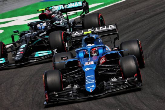 Esteban Ocon (FRA) Alpine F1 Team A521.
31.07.2021. Formula 1 World Championship, Rd 11, Hungarian Grand Prix, Budapest, Hungary, Qualifying Day.
- www.xpbimages.com, EMail: requests@xpbimages.com © Copyright: Batchelor / XPB Images