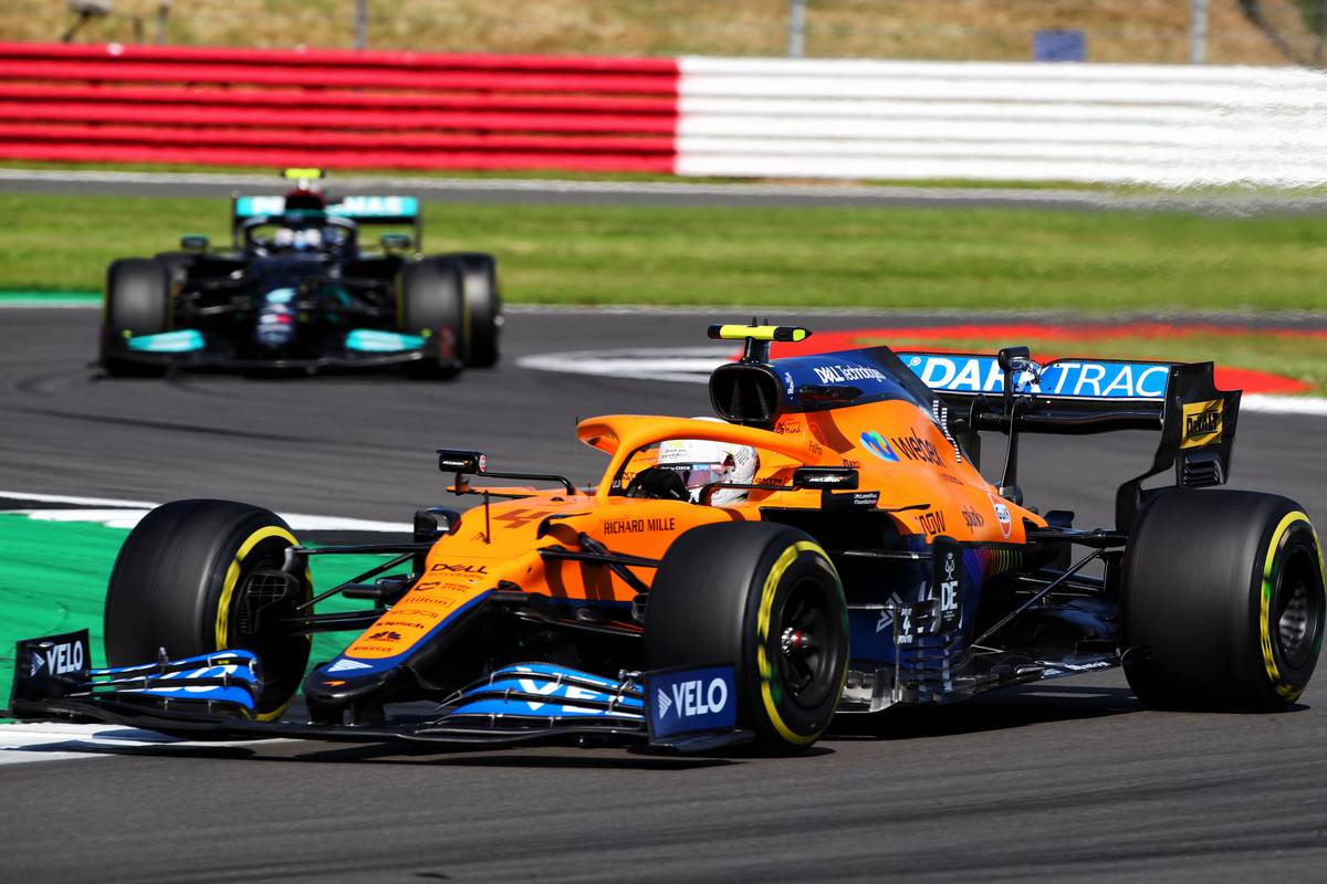 McLaren says hardware issue ruined Norris pitstop